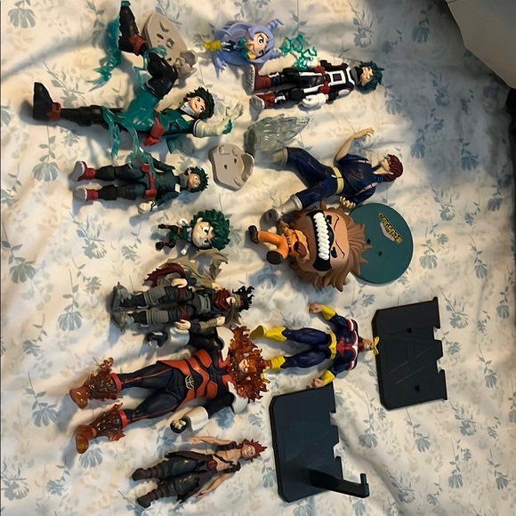 Anime Action Figure Set - Multicolor